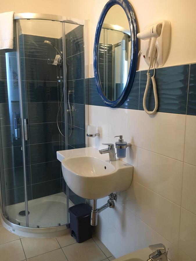 La Conchiglia Hotel Сперлонга Екстериор снимка