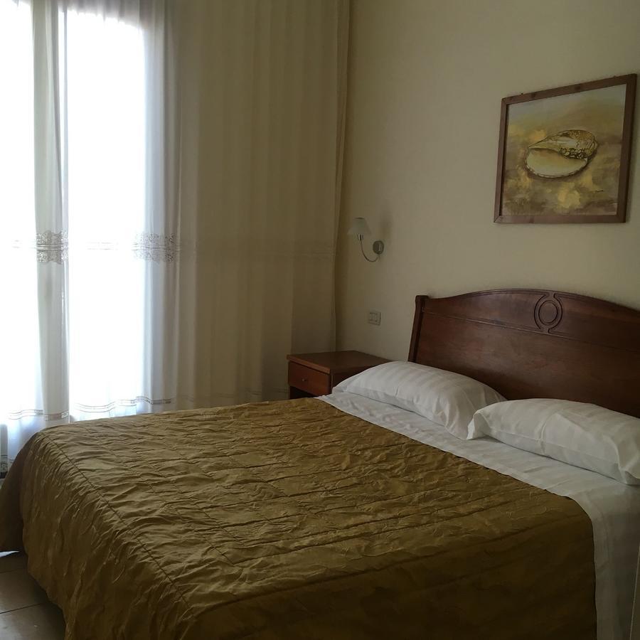 La Conchiglia Hotel Сперлонга Екстериор снимка